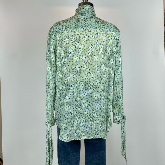 Acne Studios Blurred Crowd-Print Button Down Shirt - Picture 3 of 8